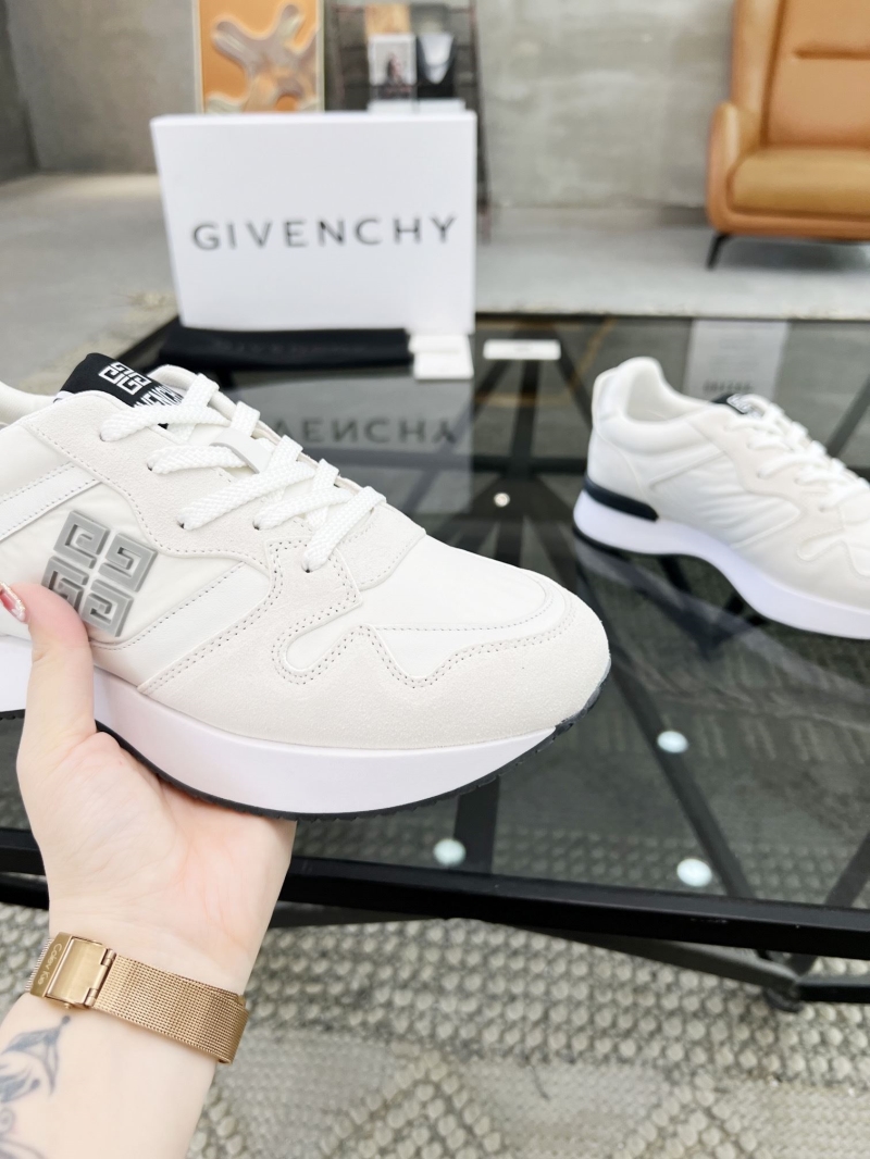 Givenchy Sneakers